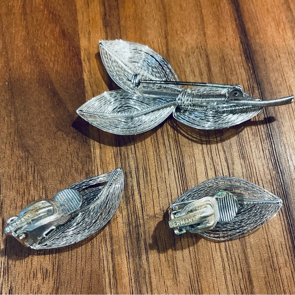 Broche et boucles d’oreilles assorties. - Picture 3 of 3